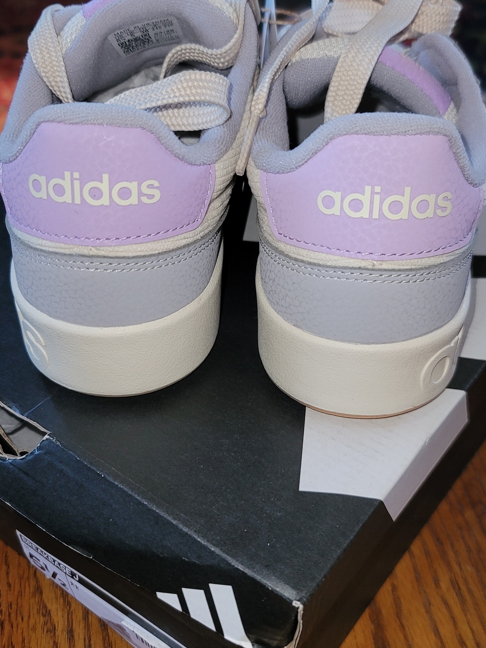 adidas Women's Lavender and Cream Retro Casual Sneakers - Picture 3 of 9